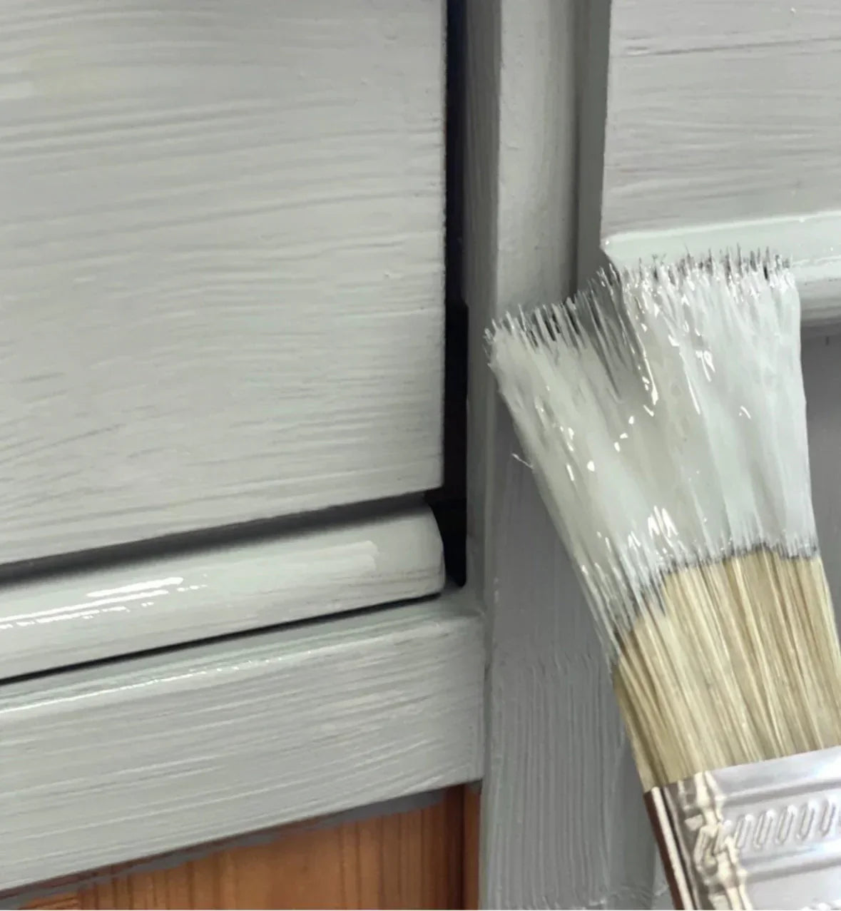 Paint with Primer vs. Paint Without Primer: How Much Time Do You Really Save?